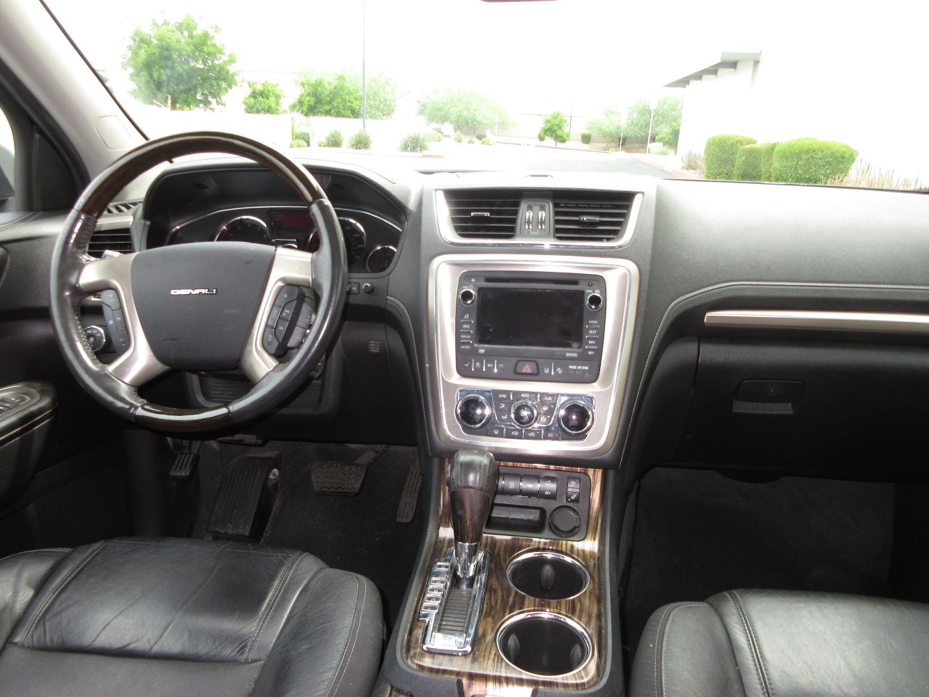 Car Image 13