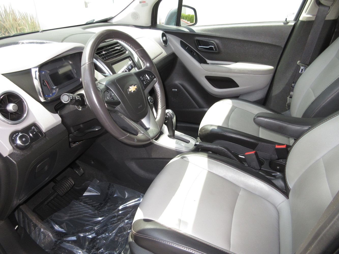 Car Image 8
