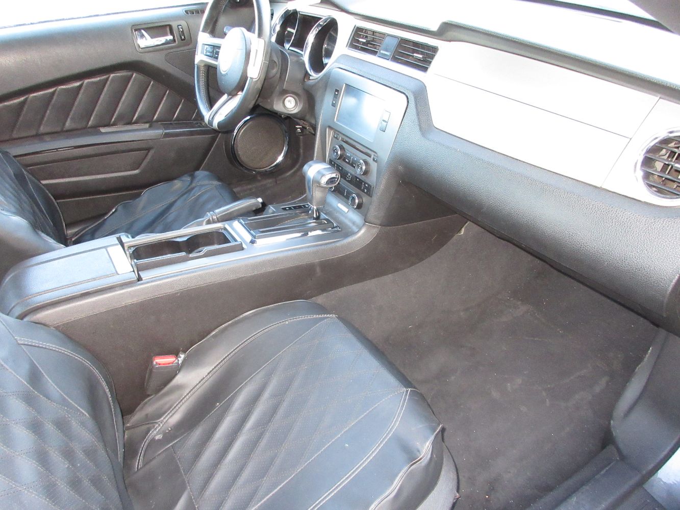 Car Image 10