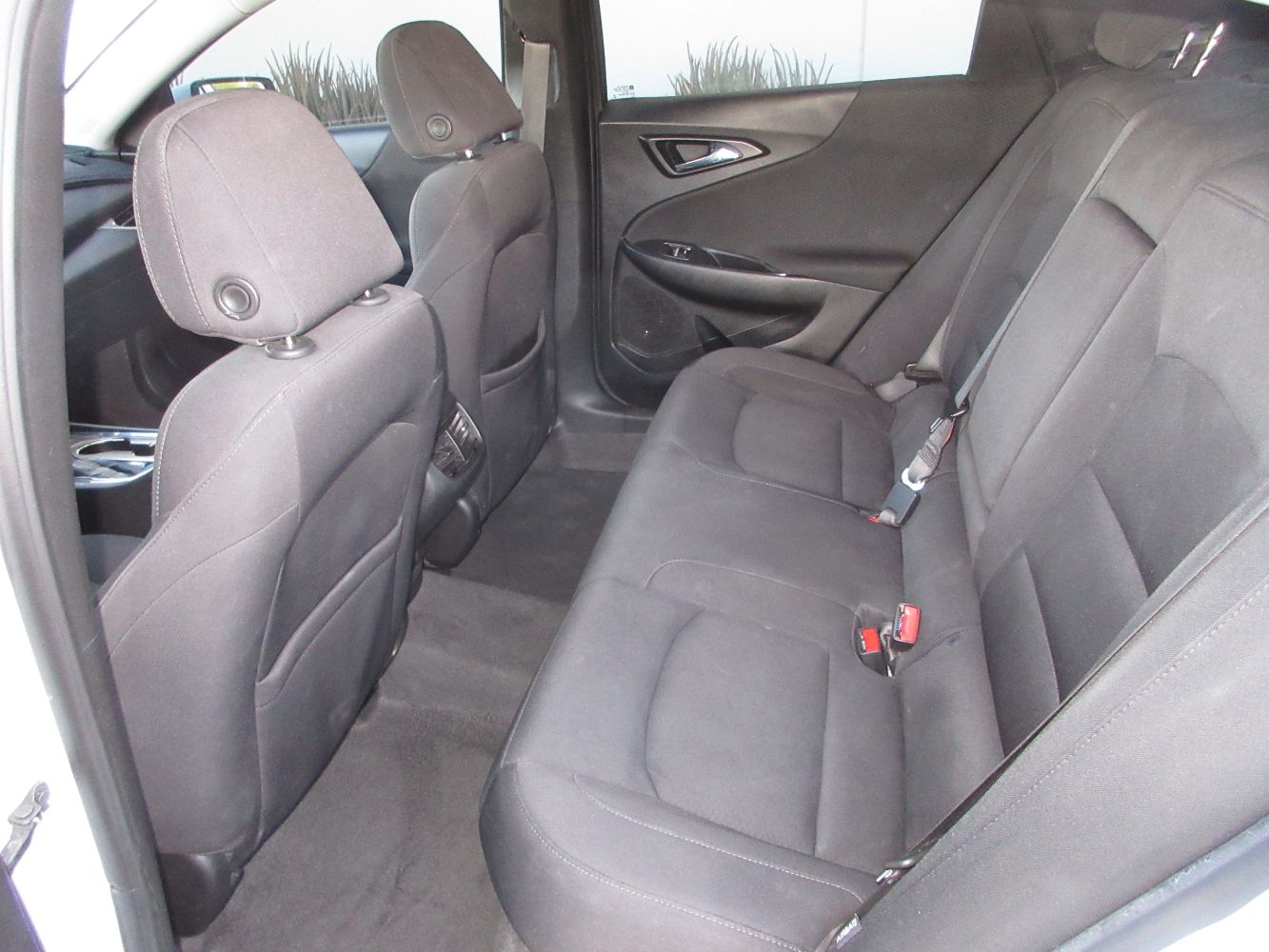 Car Image 9