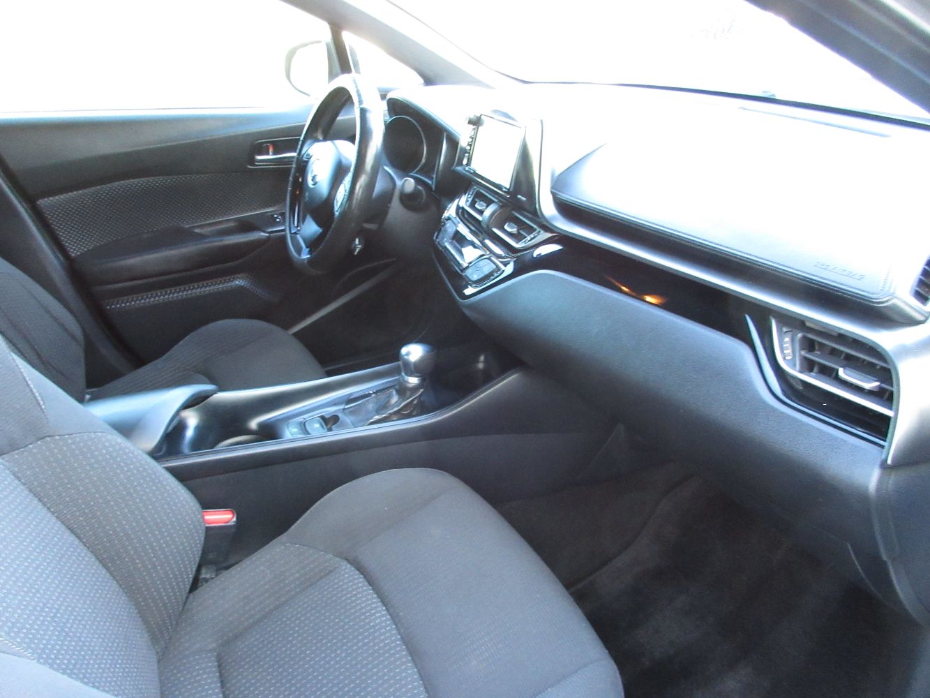 Car Image 10