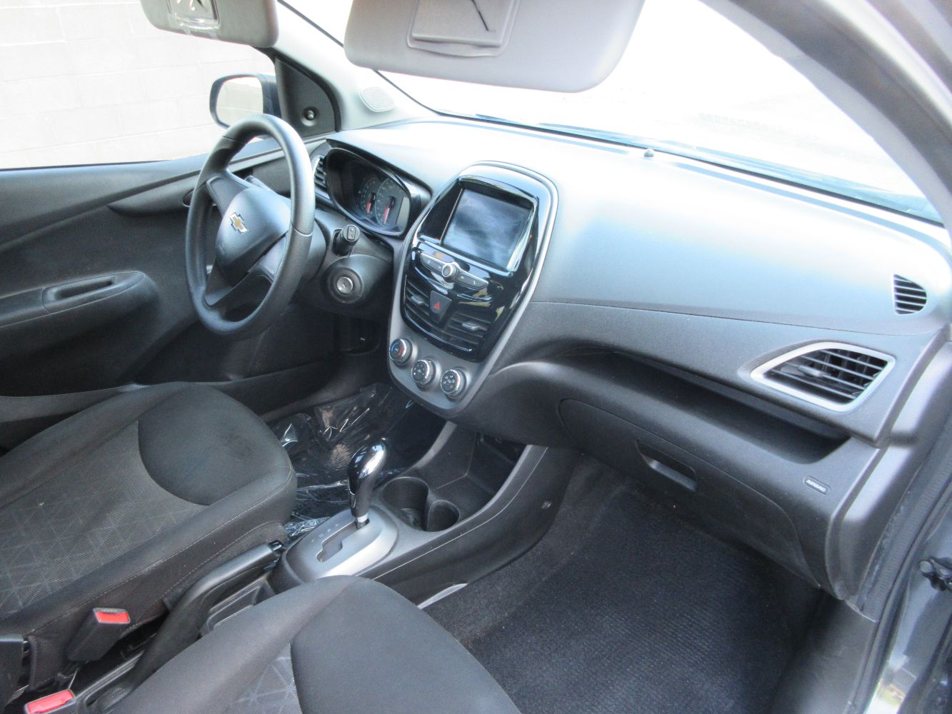 Car Image 10
