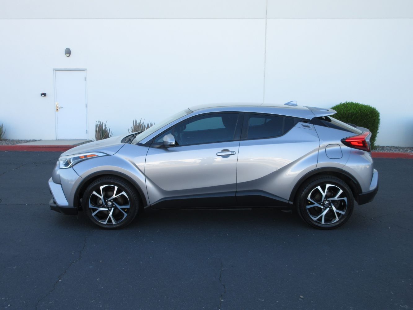 Car Image 5
