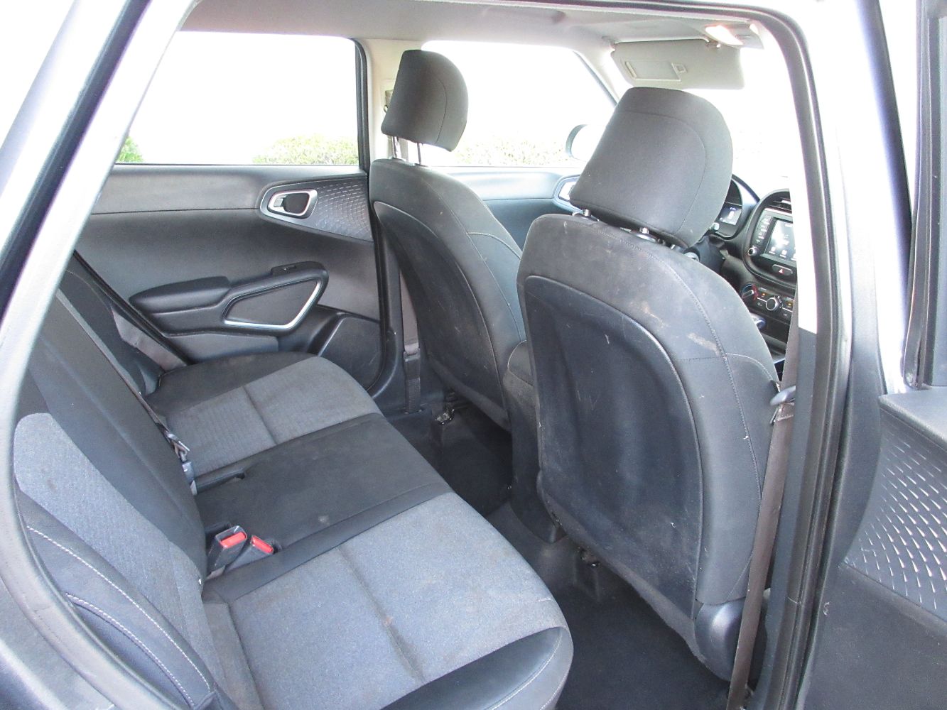 Car Image 11