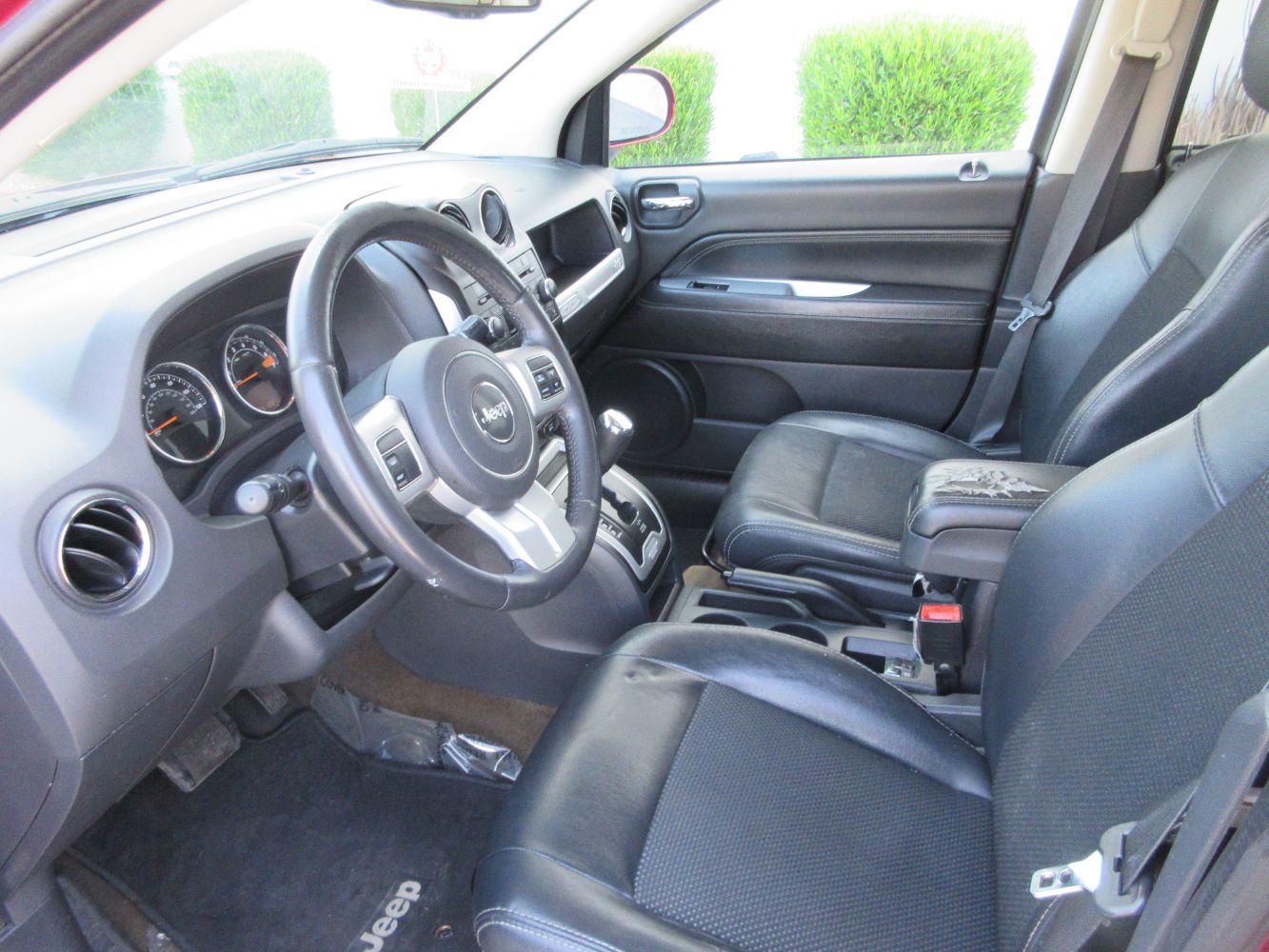 Car Image 8