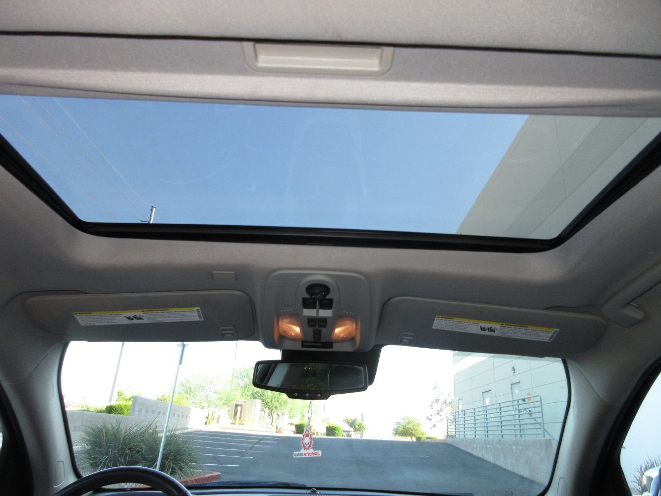 Car Image 13
