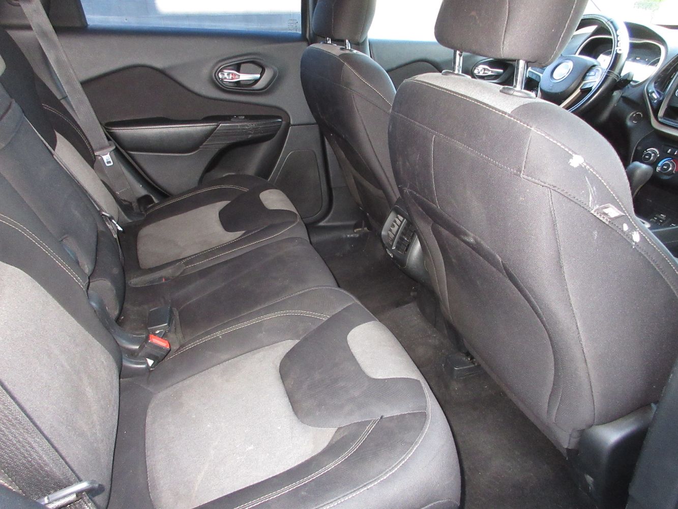 Car Image 11
