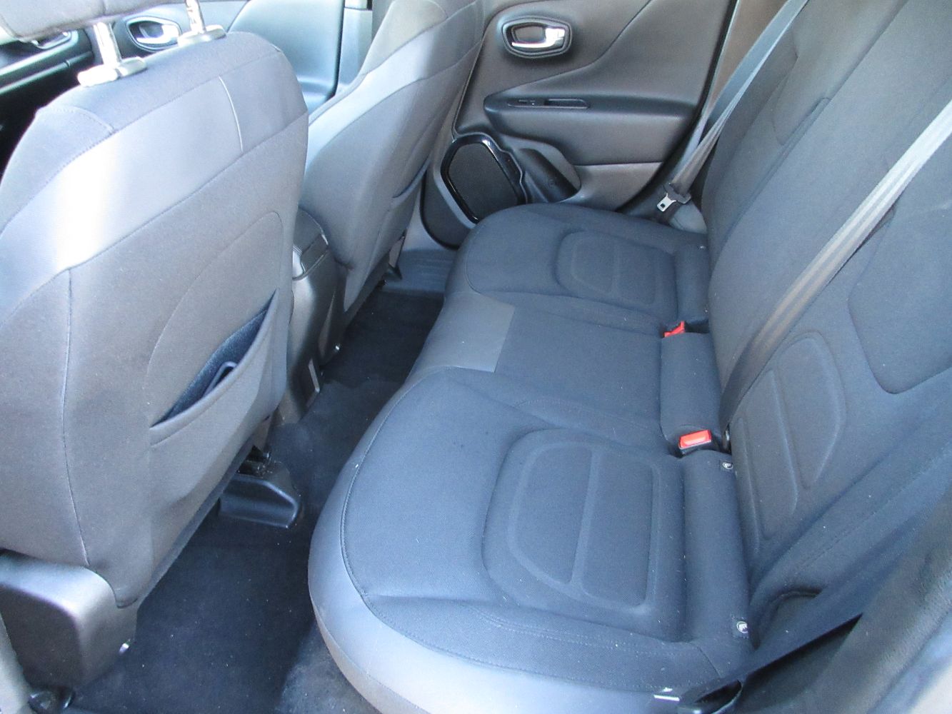 Car Image 9