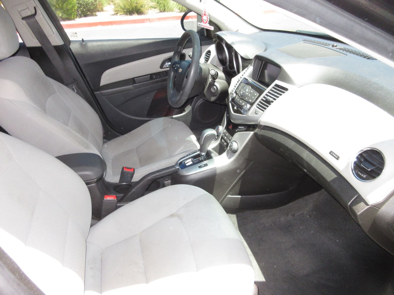 Car Image 10