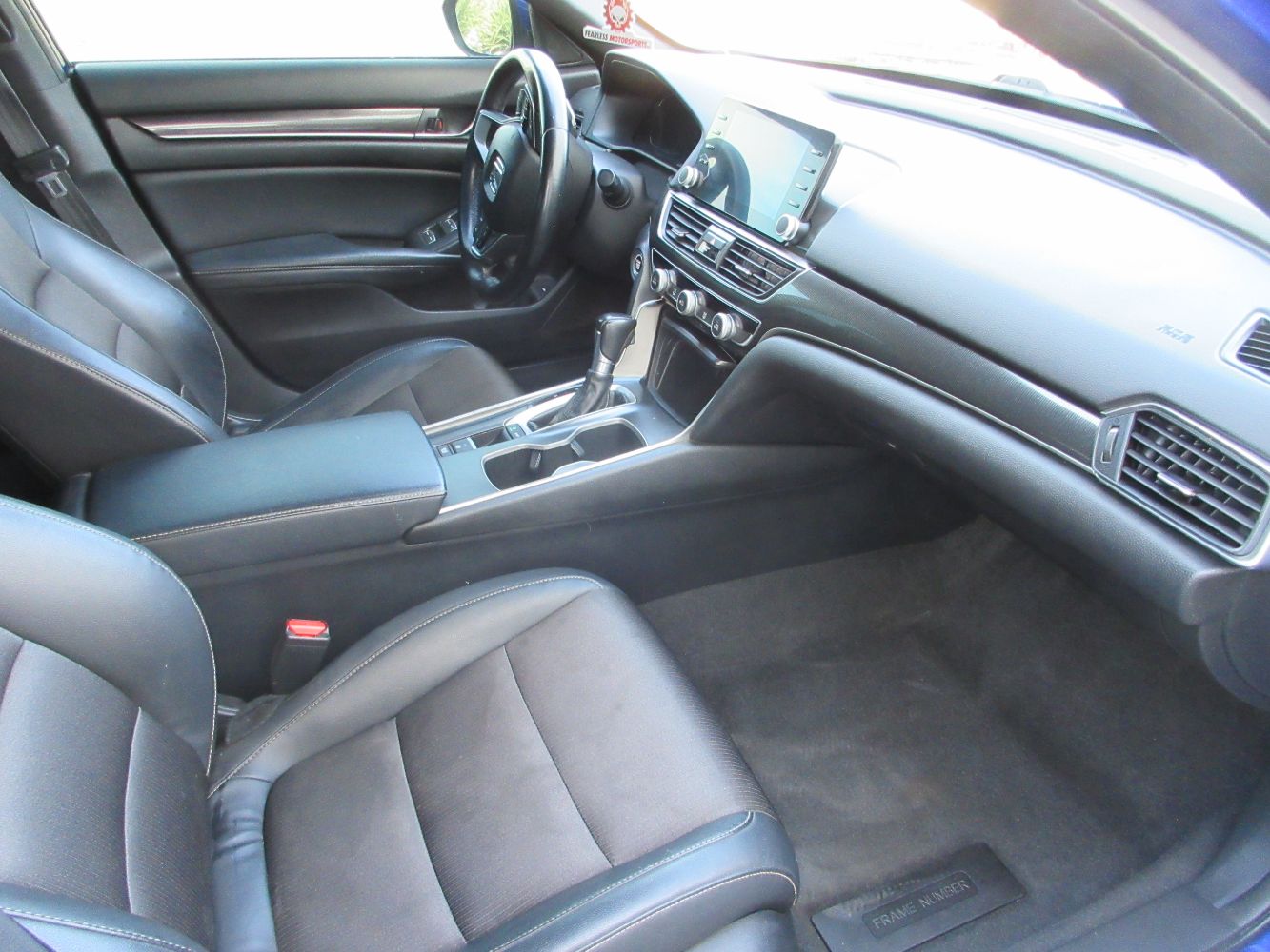 Car Image 10