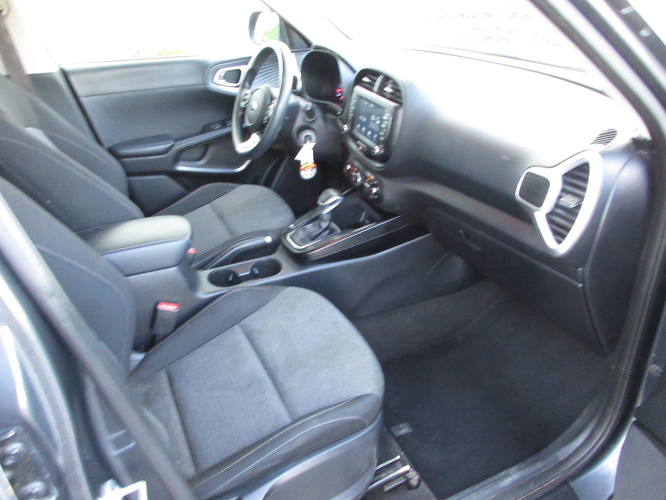 Car Image 12