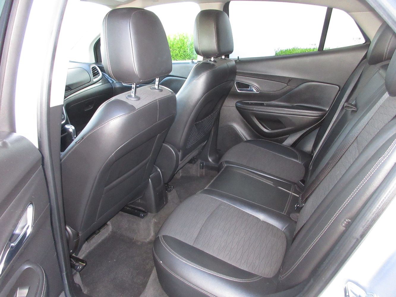 Car Image 9