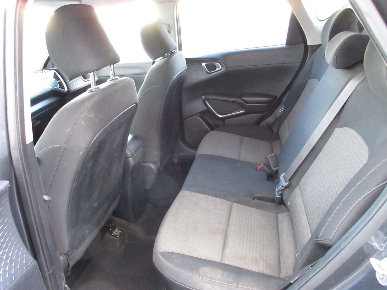 Car Image 9
