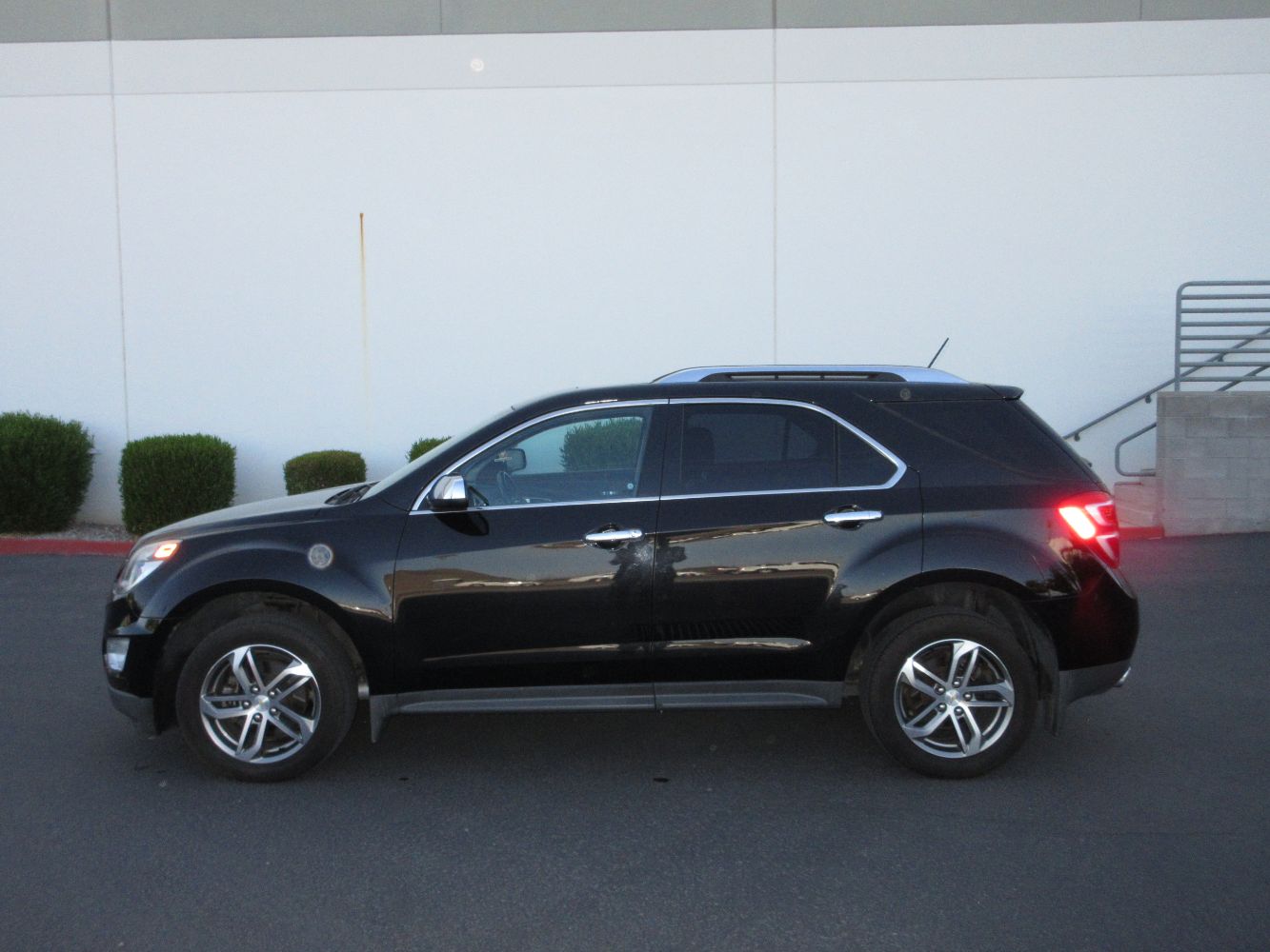 Car Image 5