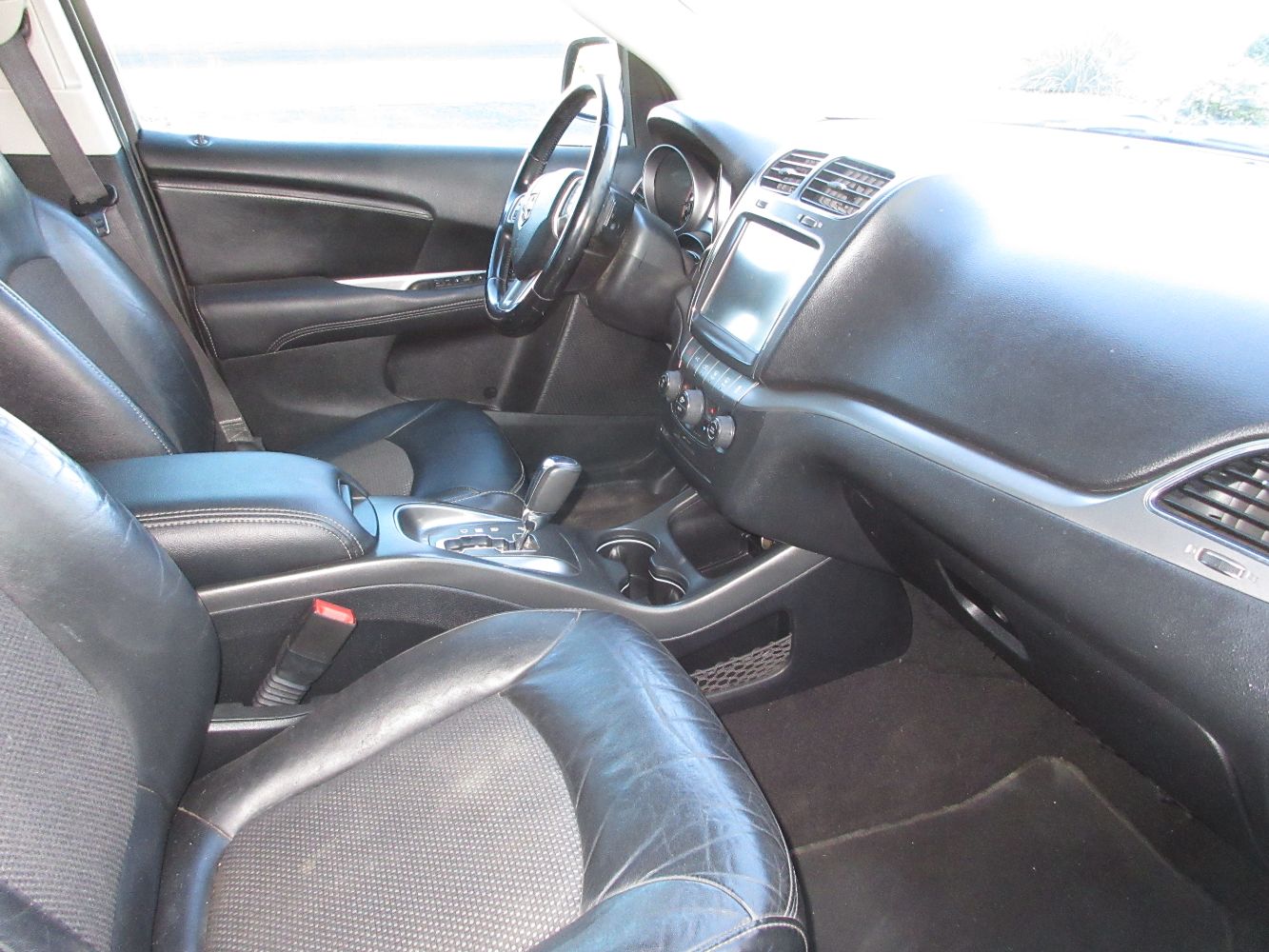 Car Image 11