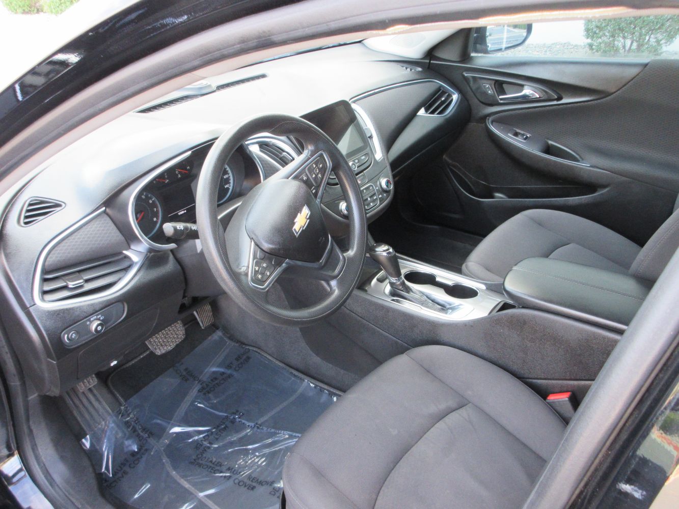 Car Image 8