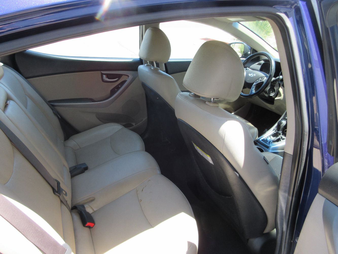 Car Image 11