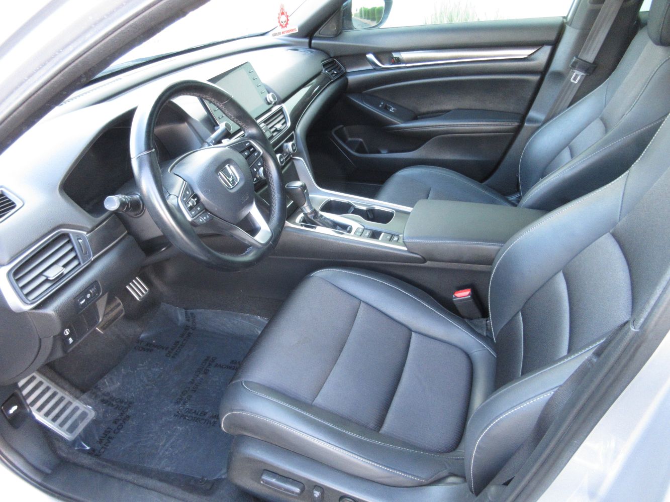 Car Image 8