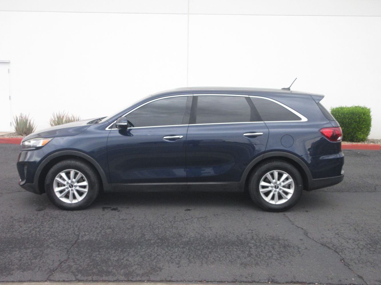 Car Image 5