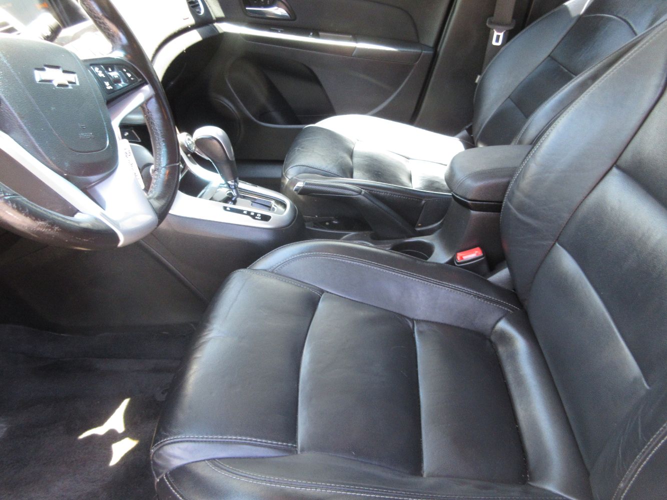 Car Image 9