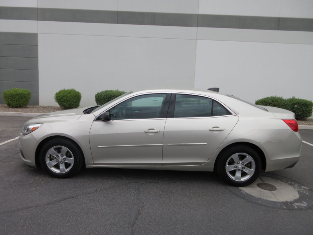 Car Image 5