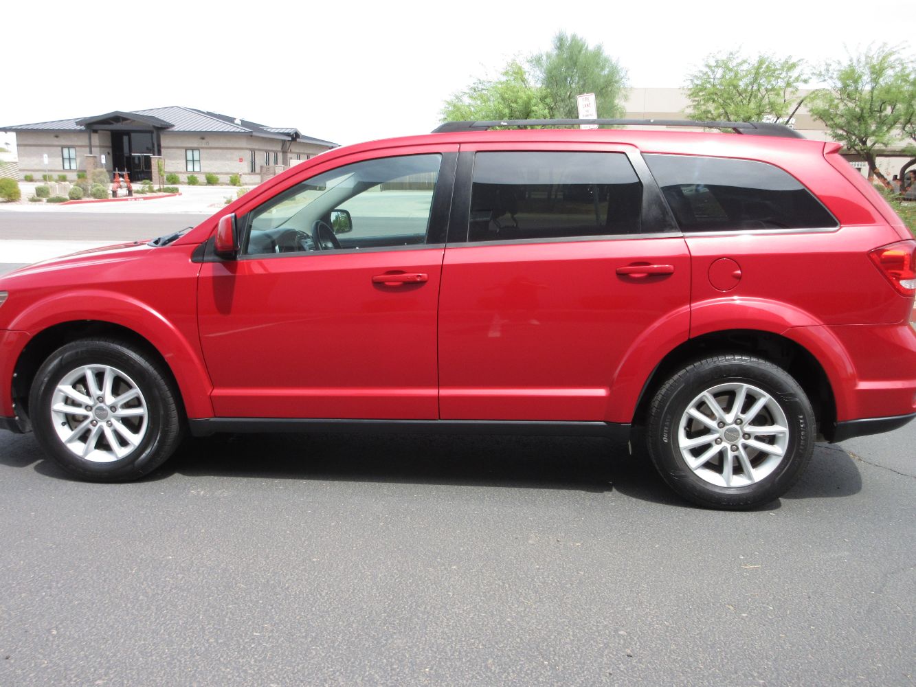 Car Image 5