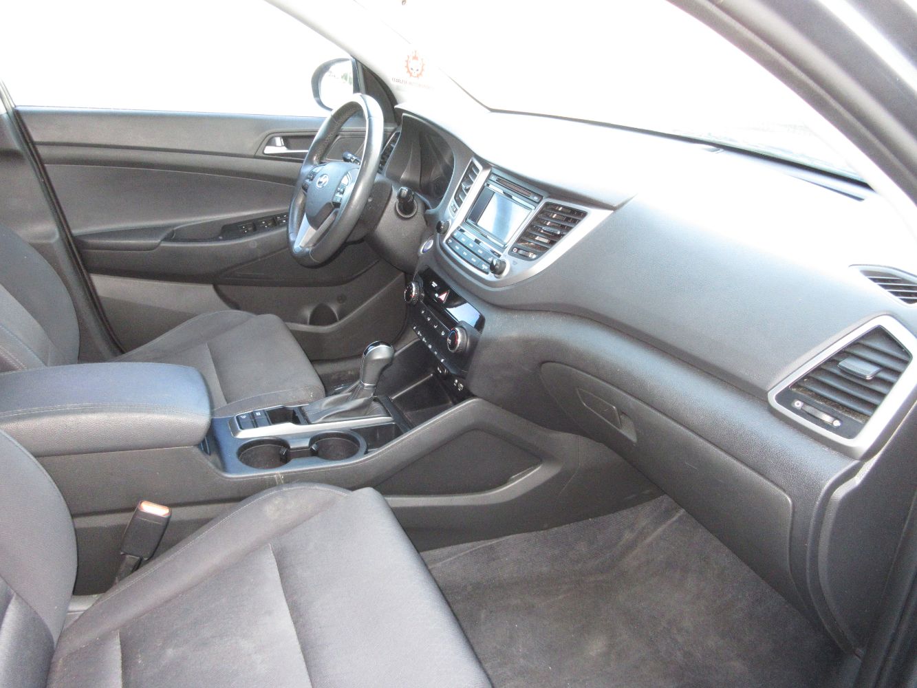 Car Image 10