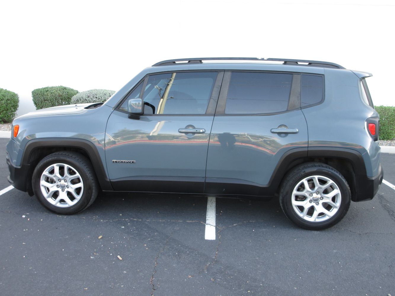 Car Image 5