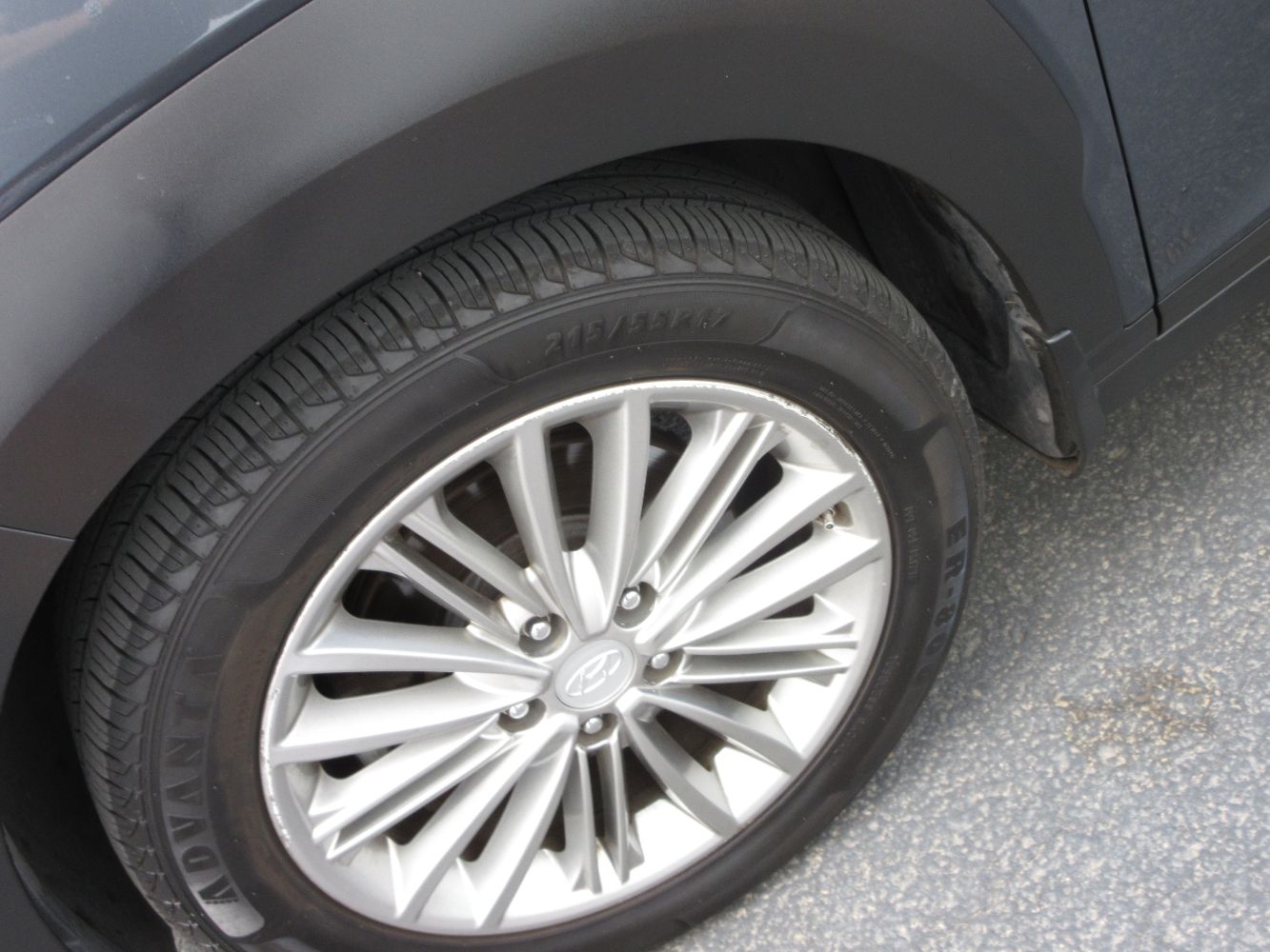 Car Image 8