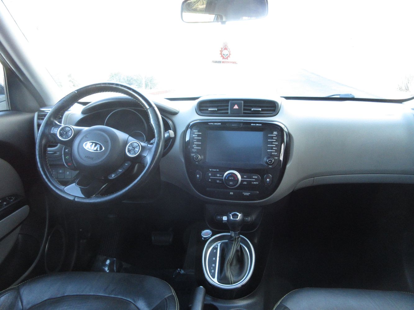 Car Image 12