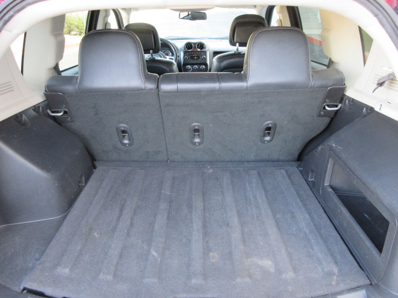Car Image 13