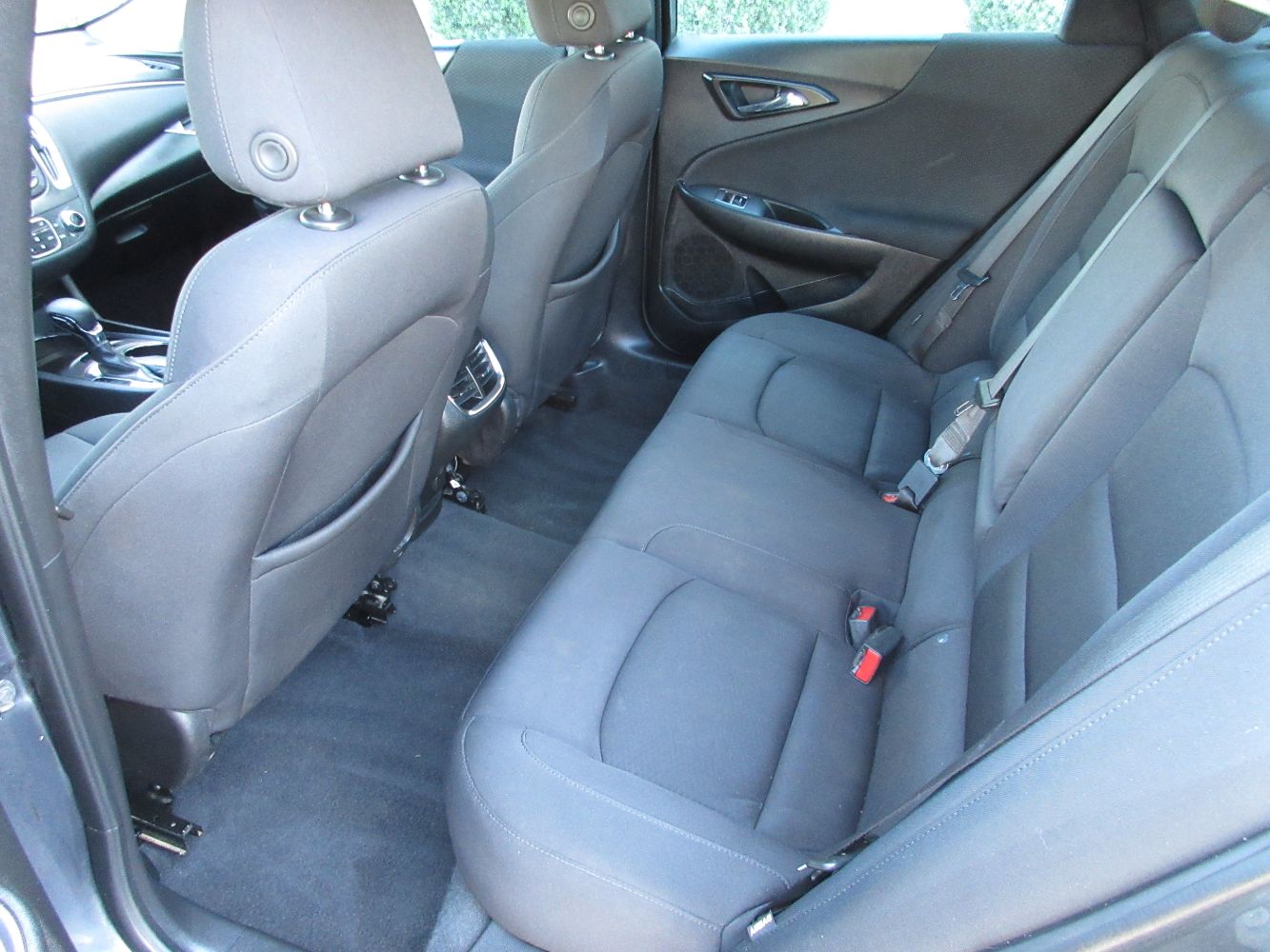 Car Image 9