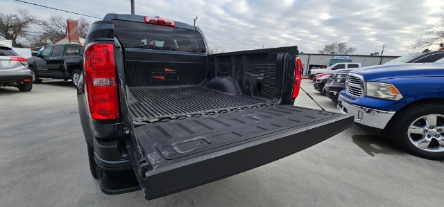 2019 Chevrolet Colorado LT - Photo 9
