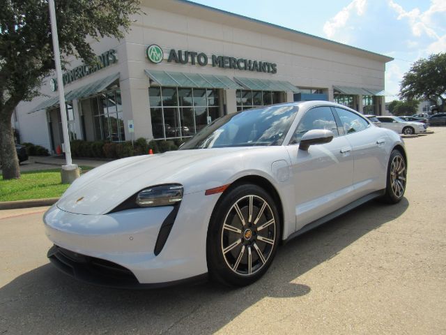 2023 Porsche Taycan S photo 3