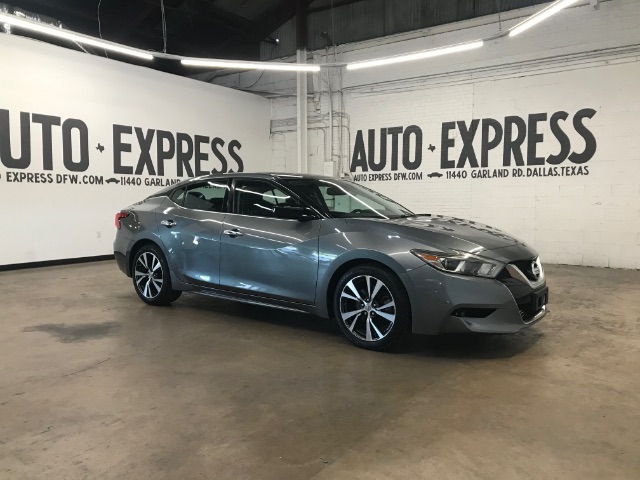 Gray (Gun Metallic) 2016 Nissan Maxima Sedan  Automatic