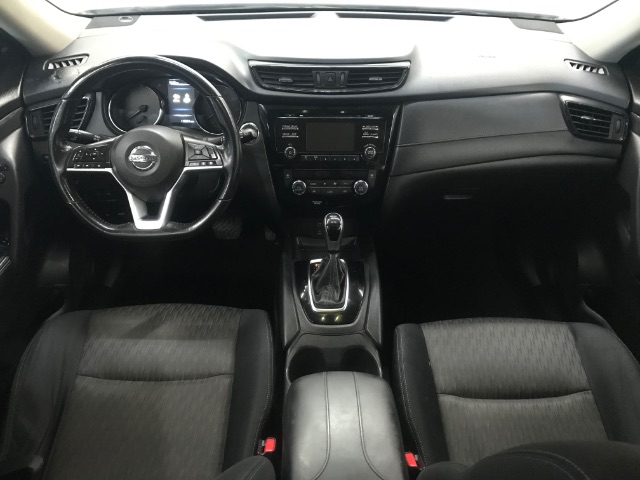 View vehicle photo 7