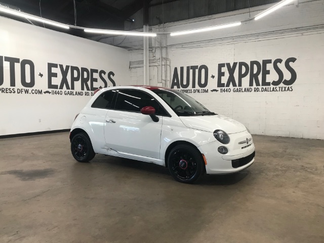 Bianco (White) 2015 FIAT 500 Hatchback Front-Wheel Drive Automatic