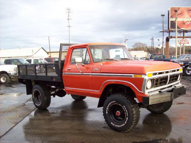 AutoBoing - Valley Car Sales, Inc. (1977 Ford F250 FLATBED 4X4)