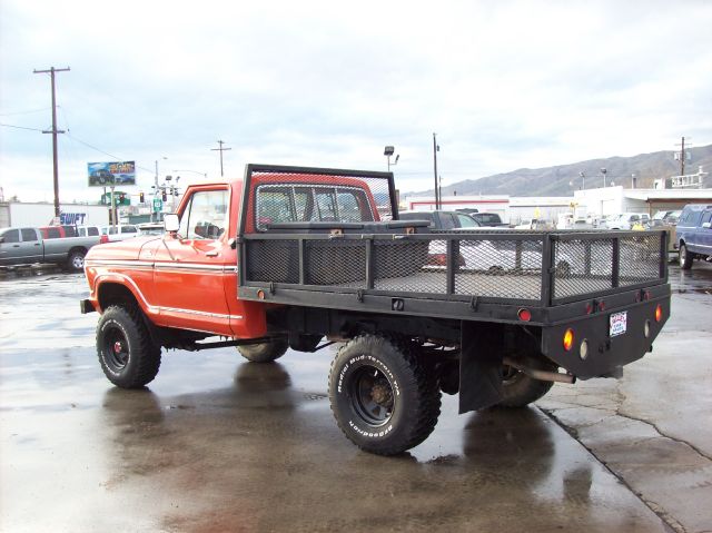 AutoBoing - Valley Car Sales, Inc. (1977 Ford F250 FLATBED 4X4)