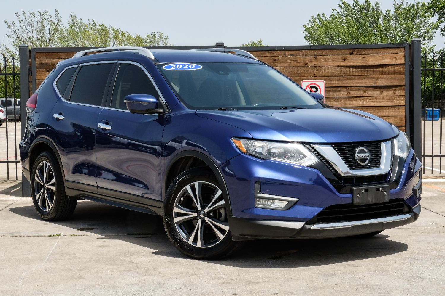 2020 Nissan Rogue SV 2WD 9