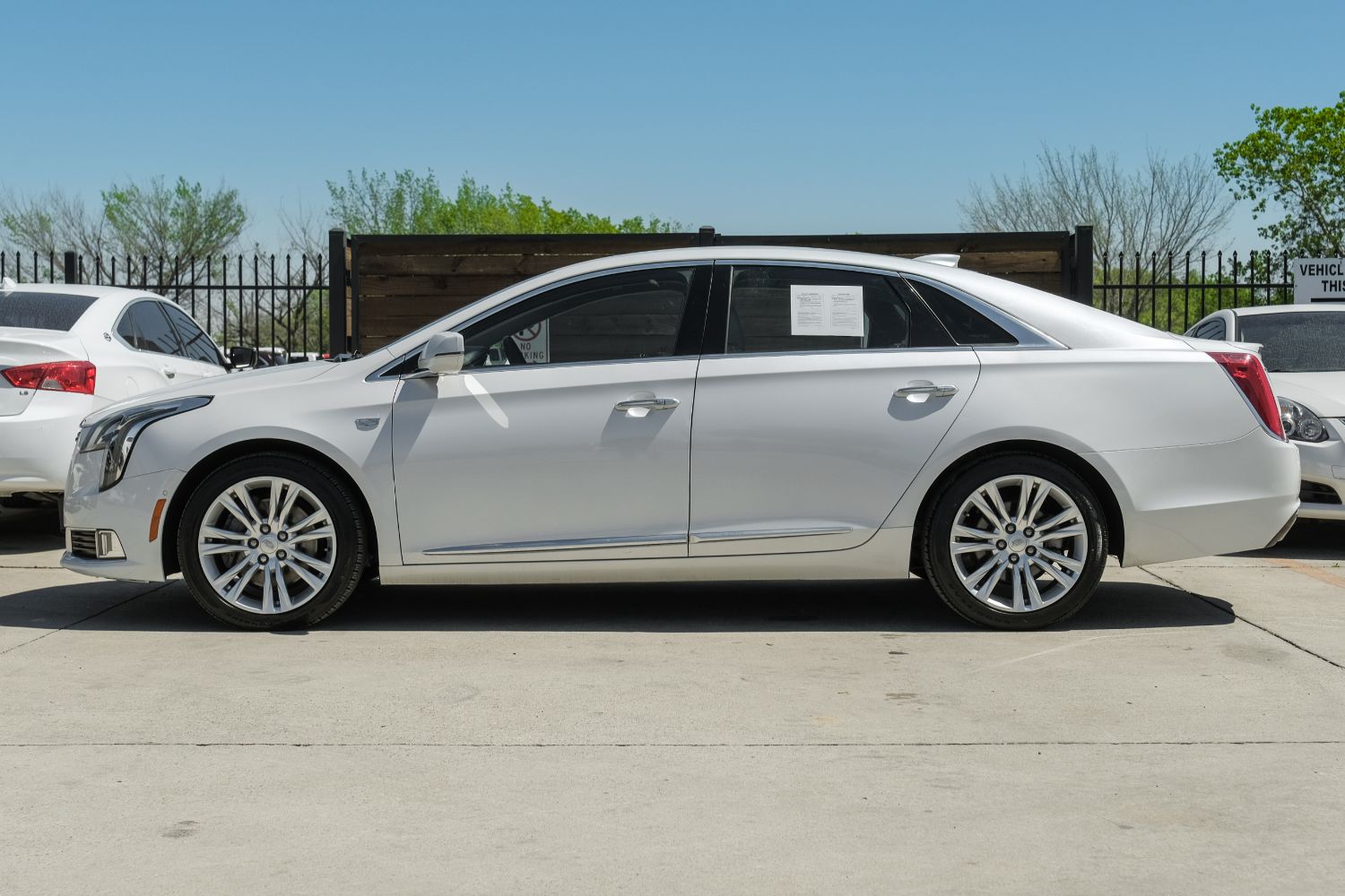 2018 Cadillac XTS Luxury FWD 15
