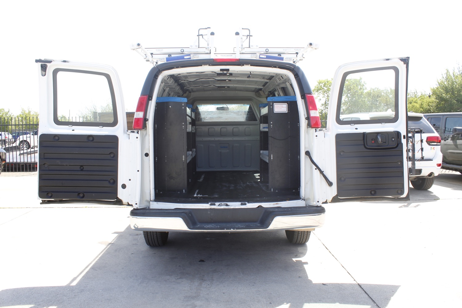 2019 Chevrolet Express 2500 Cargo 11