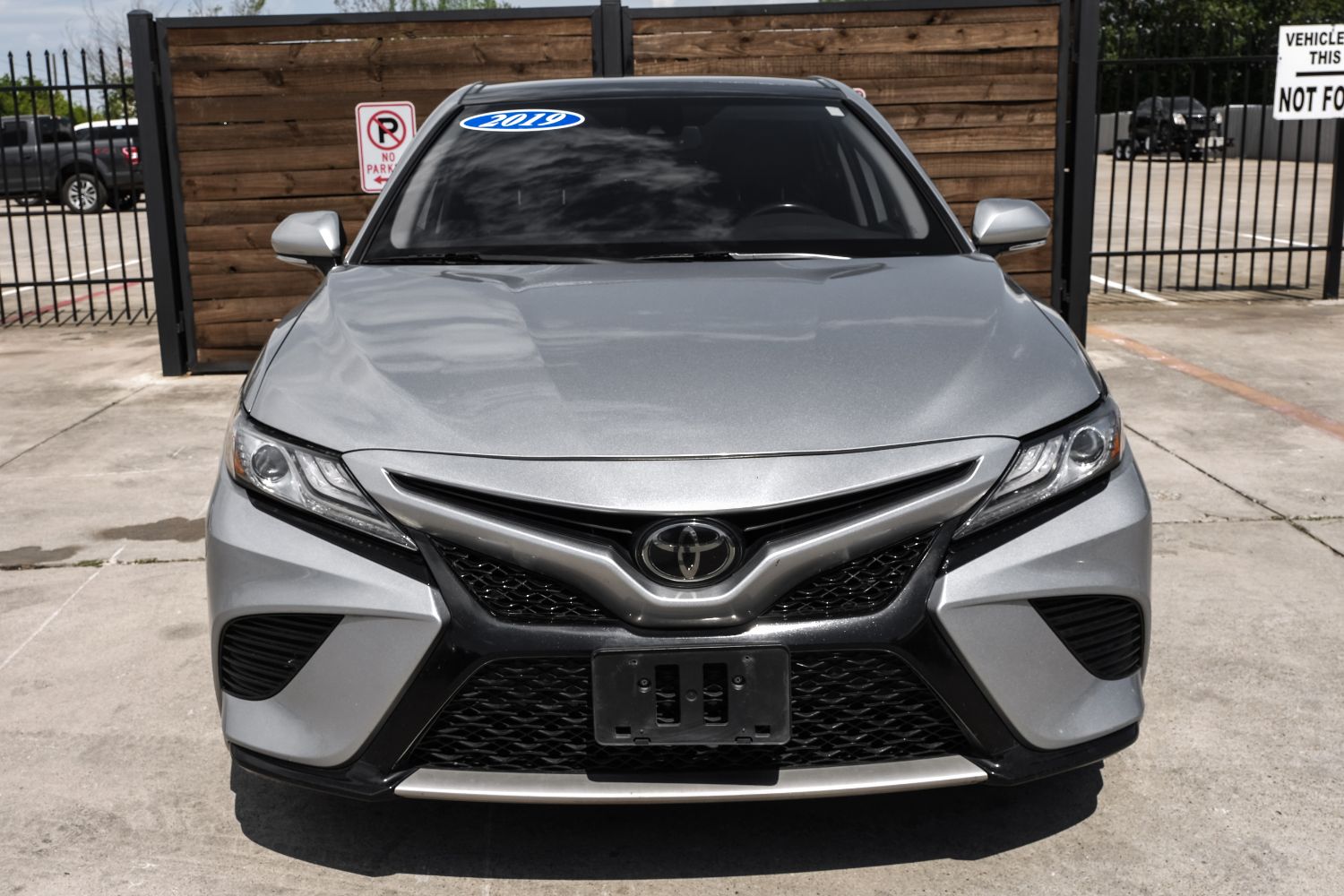 2019 Toyota Camry XSE 8