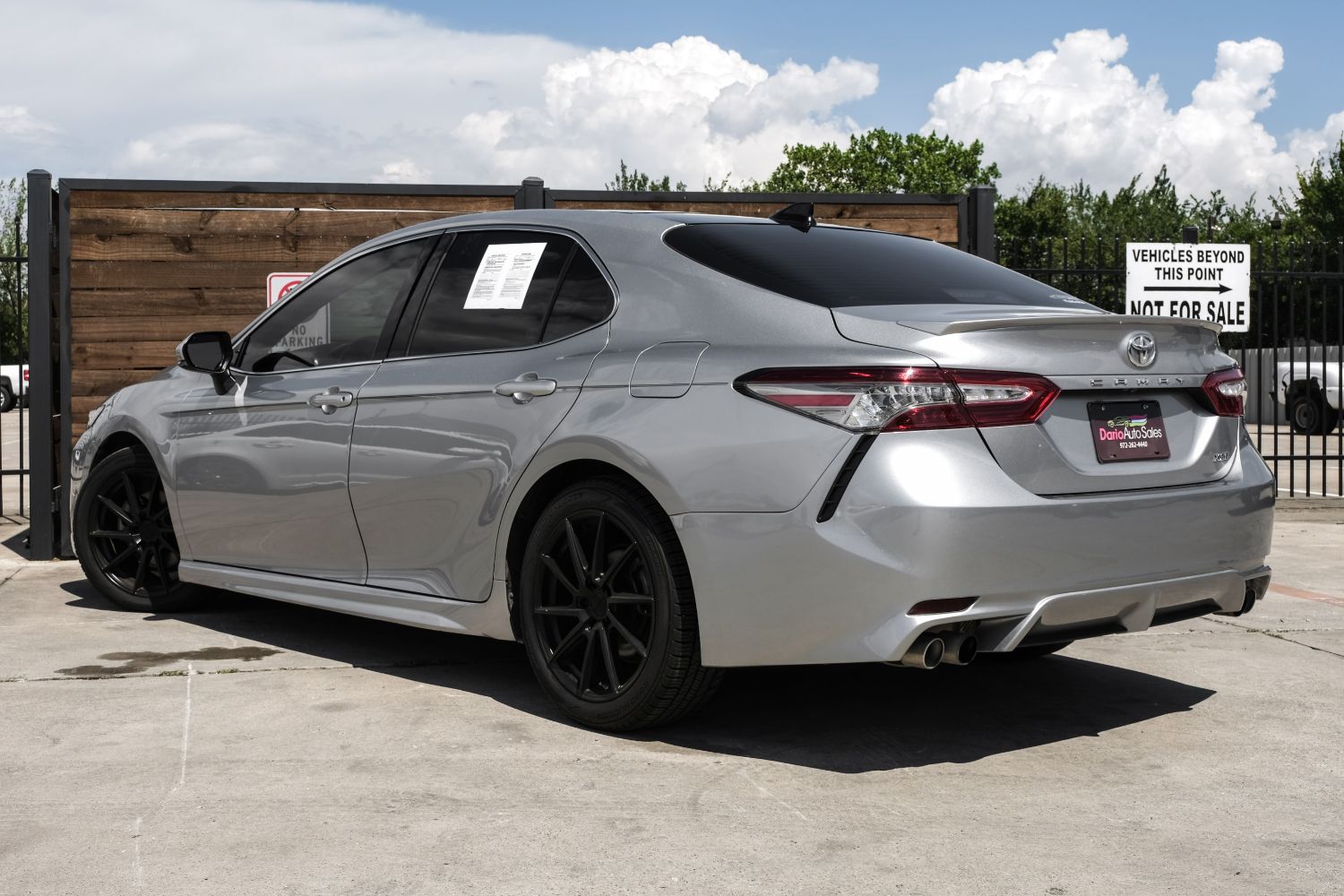 2019 Toyota Camry XSE 17