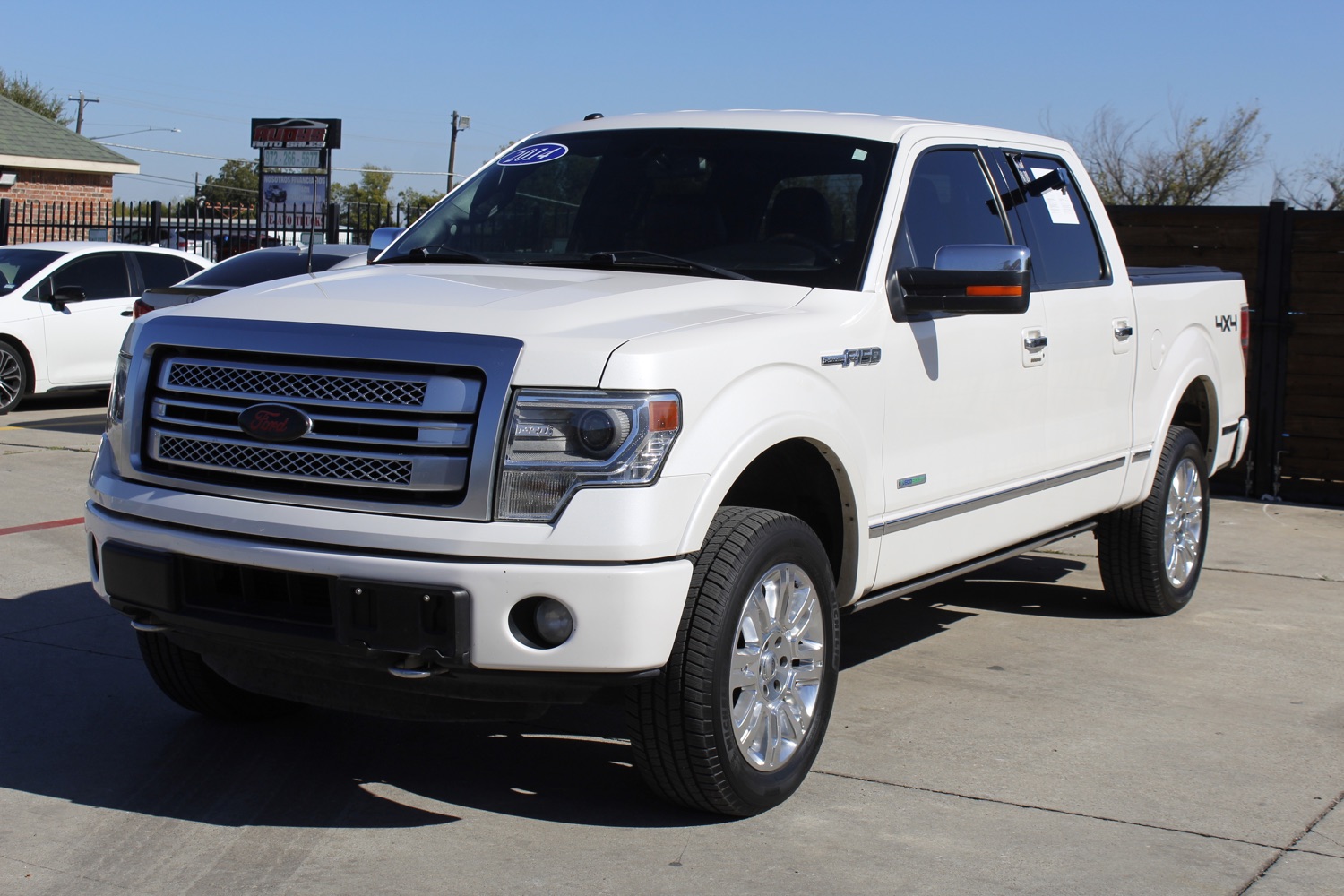 2014 Ford F-150 Platinum SuperCrew 5.5-ft. Bed 4WD 2