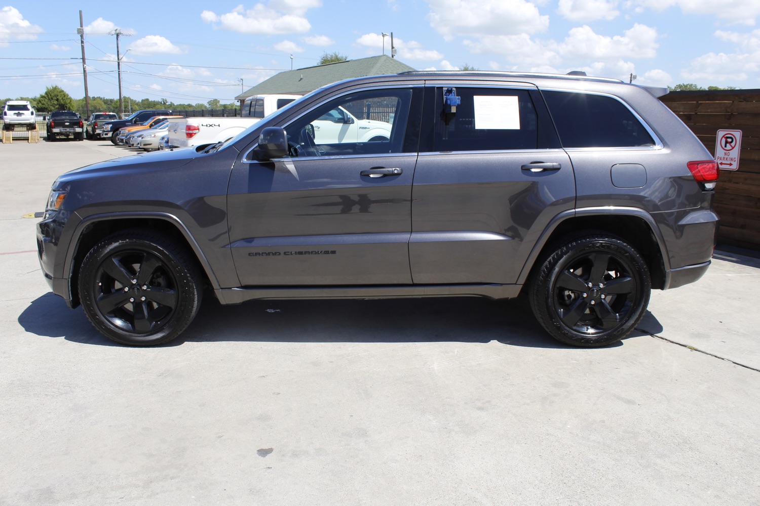 2015 Jeep Grand Cherokee Laredo 4WD 3