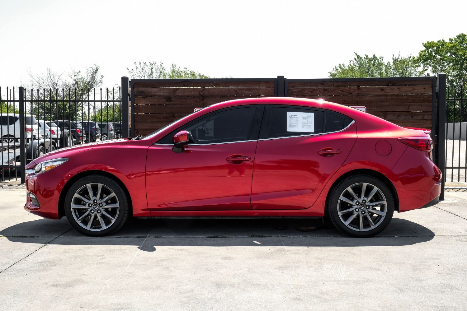 2018 Mazda MAZDA3 s Touring AT 4-Door 15