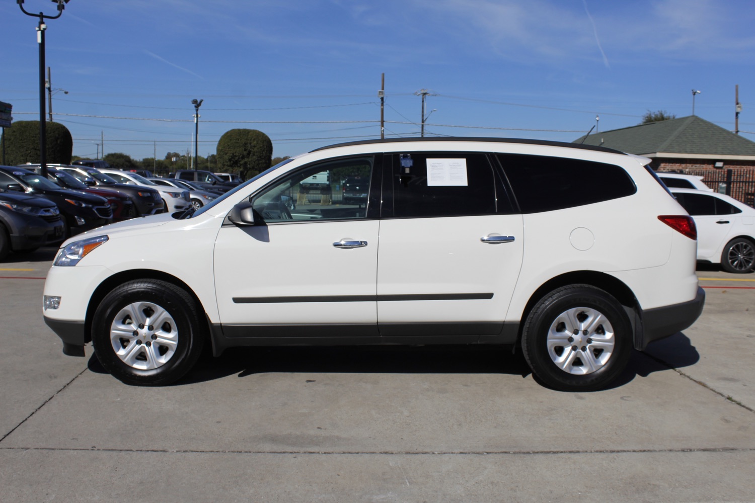 2012 Chevrolet Traverse LS FWD 3