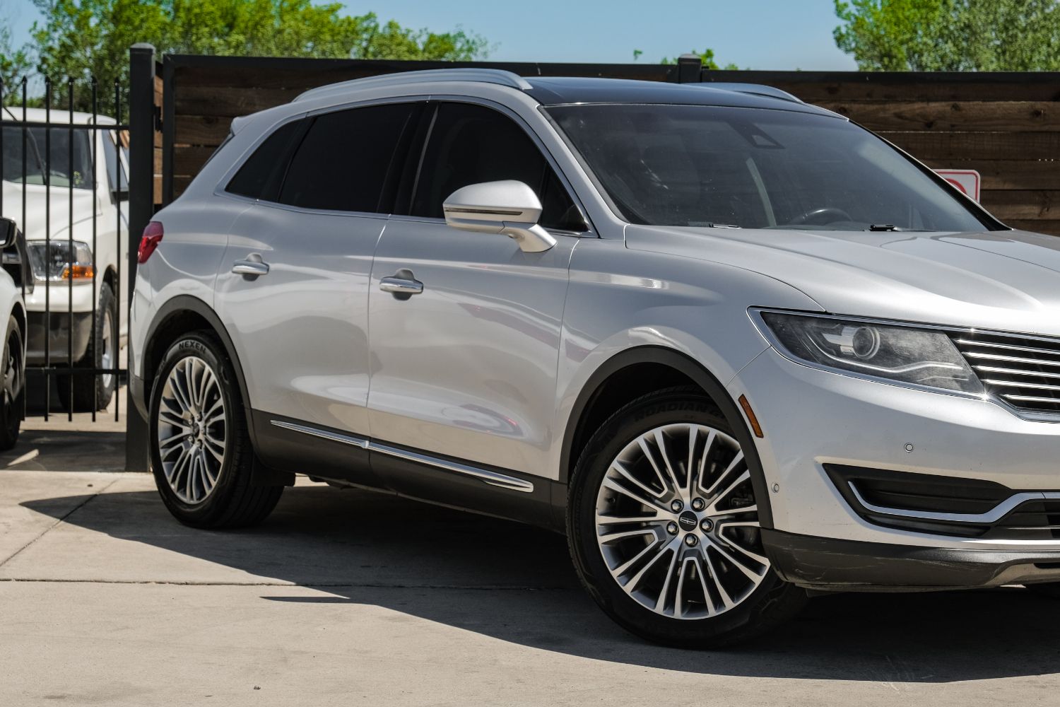2016 Lincoln MKX Reserve 8