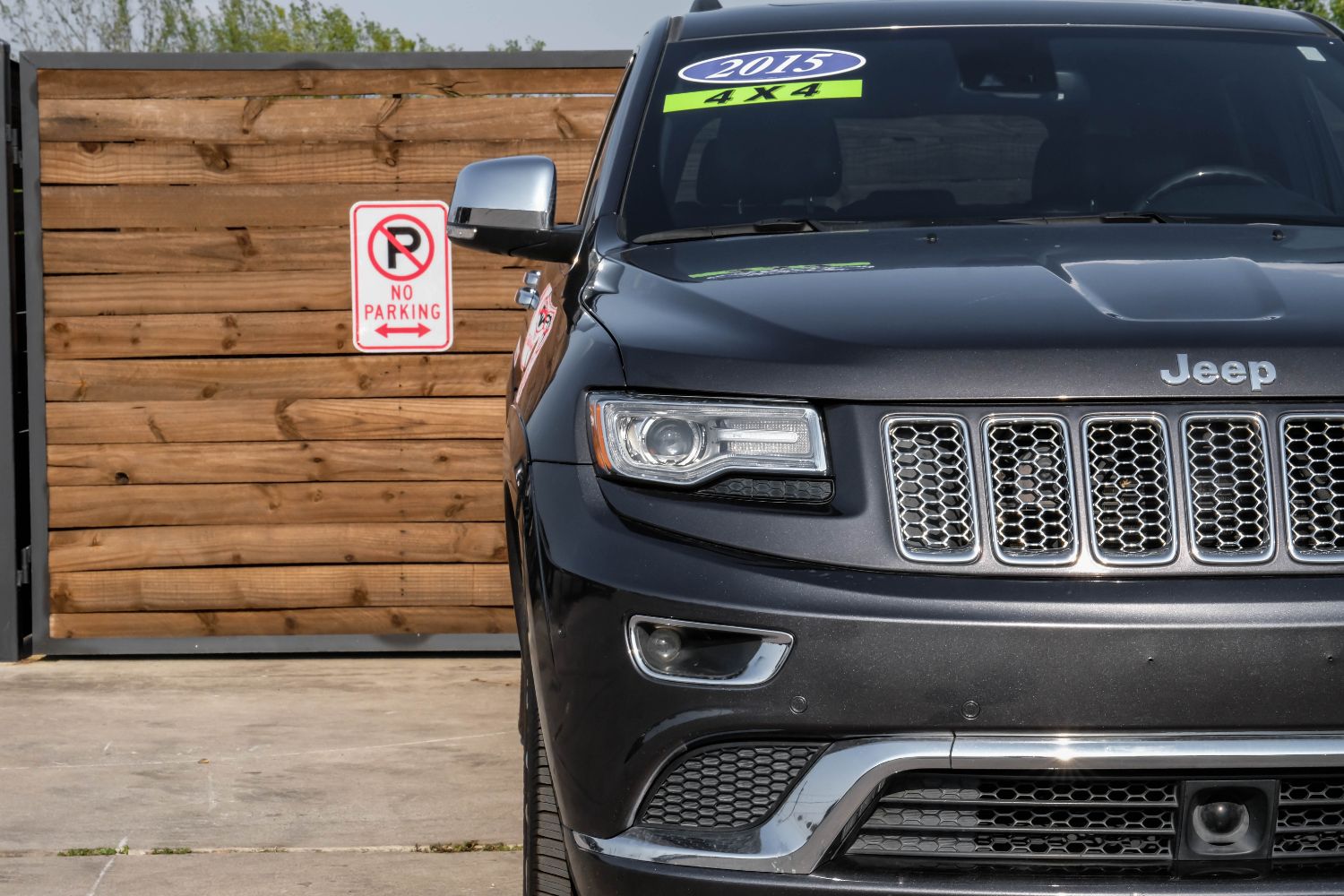 2015 Jeep Grand Cherokee Summit 4WD 50